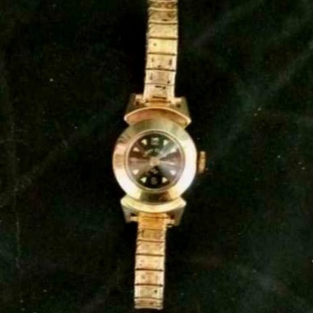 VINTAGE LADY ELGIN 14KT FILLED MANUAL WIND WATCH WITH SPEIDEL 10KT GOLD FILLED